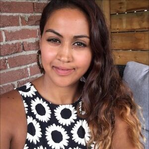 Meet your Posher, Arielle